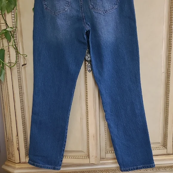 BCBGeneration Classic Blue Straight Leg Jeans - Picture 6 of 6